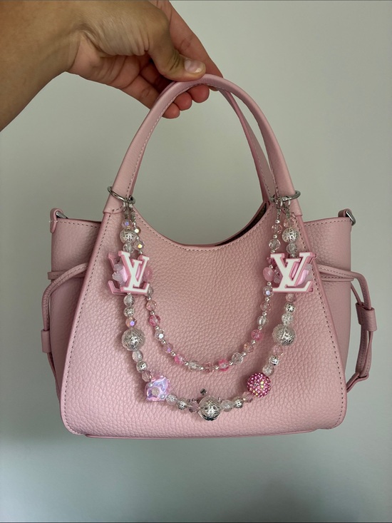 Other Accessories - Decorative Pink and White Purse Charm Chain
